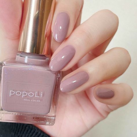 Elegant Touch Nails, Nail Paint Shades, Beauty Hacks Nails, Hello Nails, Beige Nails, Simple Gel Nails, Casual Nails, Simple Acrylic Nails, Blush Nails