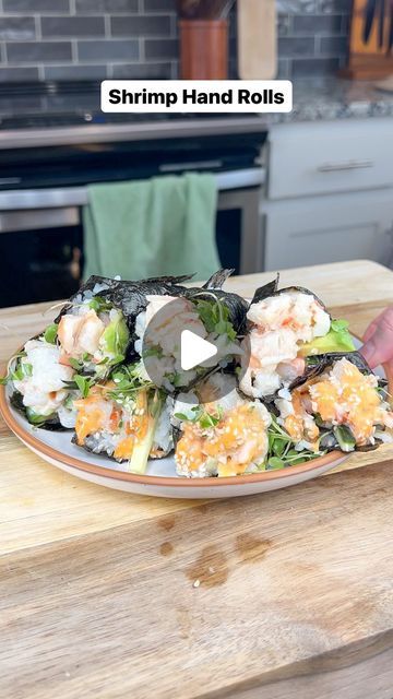 Hand Roll Sushi, Nori Sheets, Sushi Recipes Homemade, Pescatarian Diet, Kewpie Mayonnaise, Food Change, Cooked Shrimp, Asian Meals, Salad Rolls