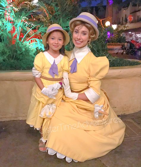 Disney Mom And Daughter Costumes, Mother Daughter Disney Costumes, Mother Daughter Disney Pictures, Pregnant Mom And Daughter Halloween Costumes, Mother Daughter Disney Characters, Disney Halloween Parties, Tarzan And Jane, Disney Halloween Costumes, Oogie Boogie