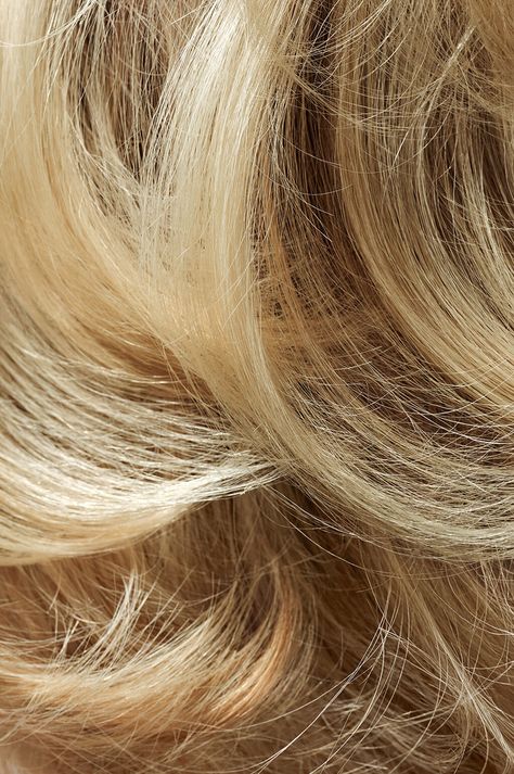 Hair Close Up, Oribe Hair, Blonde Shampoo, Bombshell Hair, Oribe Hair Products, Vanilla Girl, Gold Girl, Bright Blonde, Vogue Beauty