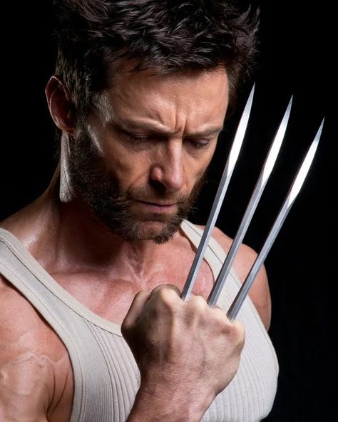 Wolverine Claws, Wolverine Comic, Marvel Superheroes Art, Samantha Images, The Wolverine, Wolverine Hugh Jackman, Marvel Characters Art, Logan Wolverine, Wolverine Marvel