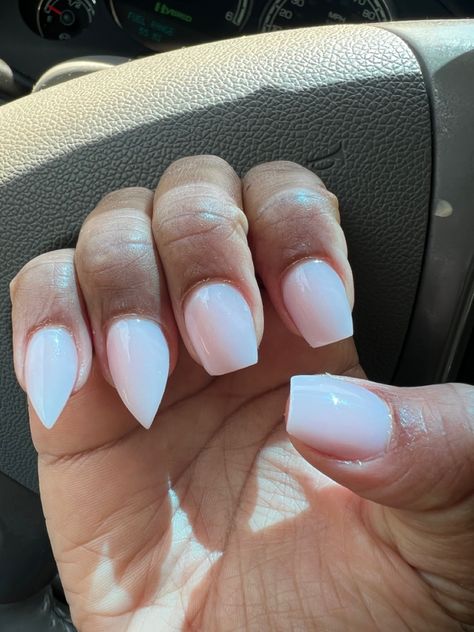 Acrylic Braider Nails, Short Nails For Braiders, Short Acrylic Nails For Braiders, Braider Set Nails Ideas, Braiding Nails Set, Short Braiders Nails, Nails For Braiders, Braider Nails Ideas Short, Braider Nails Ideas