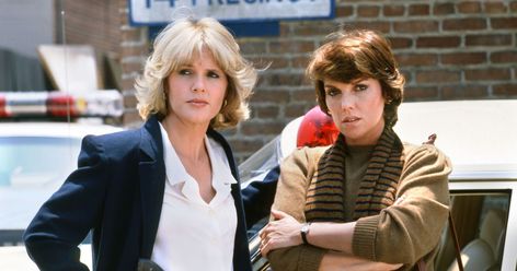 Lacey Outfits, Tyne Daly, Cagney And Lacey, Sharon Gless, 80 Tv Shows, Queer As Folk, Black Taps, Cop Show, Great Tv Shows