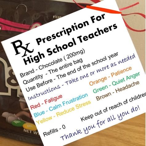 Teacher appreciation week coming up?  First Day of School?  Last day of school?  Looking for a gift to thank your teachers?  Tie this tag onto a bag of chocolates or small chocolate candies and you have the perfect little thank you gift! This listing is for a digital file of the favor tag shown. This is a DIGITAL FILE only - NO PRINTED MATERIALS WILL BE SHIPPED. This is an INSTANT DOWNLOAD so as soon as your purchase goes through you can download your PDF file right away!  These will print (6) p Middle School Teacher Gifts, Teacher Appreciation Tags, School Last Day, Staff Appreciation Gifts, Teacher Appreciation Gifts Diy, Chocolate Candies, Middle School Teachers, School Teacher Gifts, Staff Appreciation