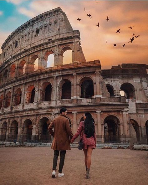 Who is going to Italy this year?? Let us know in the comments!! 💕 @twotrends ▪️ Follow @couplestravelgoals and use #couplestravelgoals to… Rome Italy Photography, Couple Travel Photos, Rome Photography, Rome Vacation, Honeymoon Tour Packages, Rome Photo, Travel Pose, Italy Honeymoon, Italy Pictures