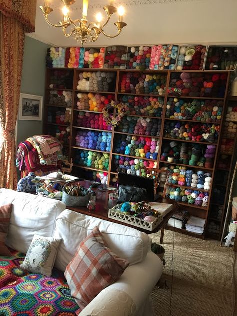 What a wonderful room! via The Woolly Adventures of a Knitting Kitty: Knitting Room Ideas, Knitting Nook, Yarn Room, Knitting Studio, Knitting Room, Workshop Shed, Girl Bedrooms, Village Shop, Studio Organization