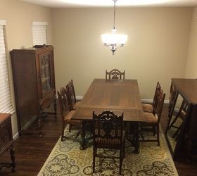 1920s Dining Room Furniture, Modern Dining Chairs With Antique Table, Antique Dining Table Decor, Antique Dining Set Makeover, Painted Antique Dining Room Set, Modern Antique Dining Room, Antique Dining Room Decor, Dining Room Ideas Vintage, Antique Dining Table Makeover