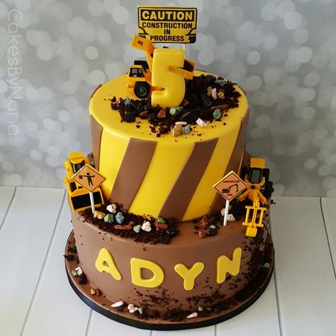 Construction Site Cake, Bob The Builder Cake, Builder Cake, Construction Theme Cake, Excavator Cake, Construction Birthday Cake, Construction Cake, Construction Theme Party, Construction For Kids