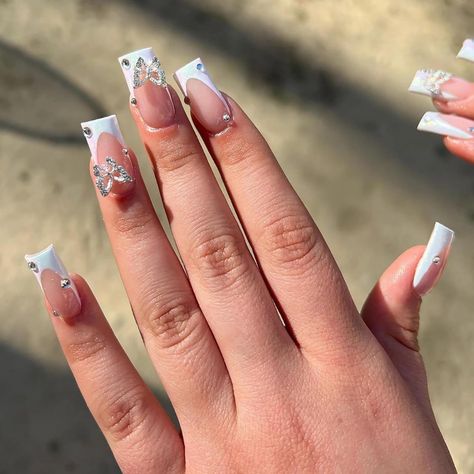 MERVF Square Press on Nails Medium White French Tip Fake Nails with Charms Squoval Glue on Nails Press ons Chrome Acrylic Nails 24pcs Glossy Butterfly False Nails
Amazon Affiliate Nails Necklace, White French Tip, Nagel Tips, Manicure Tips, Manicure Diy, Nail Type, Fake Nails With Glue, White French, Nail Length