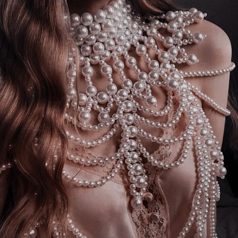 Aphrodite Aesthetic, Shoulder Jewelry, Pearl Beading, Body Chains, Dark Shadows, Wedding Top, Aesthetic Indie, Preppy Aesthetic, Crafts Jewelry