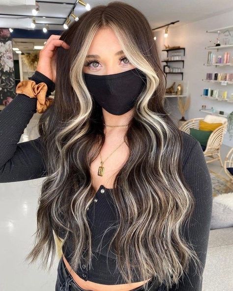 Blonde Mermaid Hair, Blonde Front Highlights, Blonde Mermaid, Long Auburn Hair, Rambut Brunette, Blonde Streaks, Face Shape Hairstyles, Natural Blonde, Black Hair With Highlights