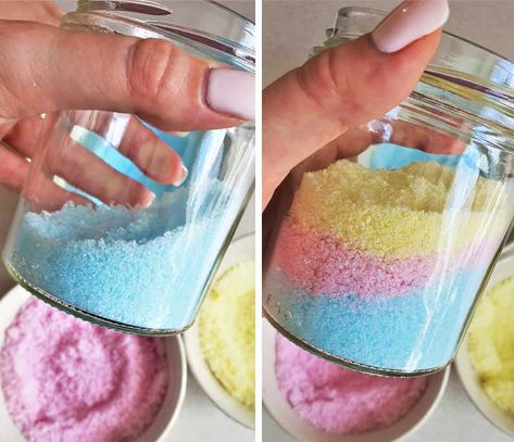 How To Make Fizzy Bath Salts [Easy Recipe] - DIY Beauty Base Diy Fizzy Bath Salts, Bath Fizzies Diy, Fizzy Bath Salts, Bath Salts Diy Recipes, Diy Bath Soak, Bath Beads, Bath Soak Recipe, Diy Body Scrub Recipes, Bath Salts Recipe