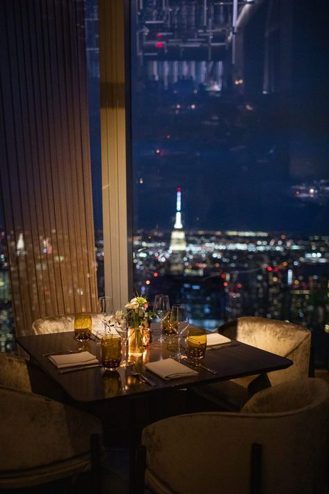 Private Dinner For Two Romantic, Fancy Restaurants In Nyc, Rooftop Restaurants Nyc, Hudson Yards Nyc, Best Restaurants In Nyc, Anti Romantic, Luxury Restaurant Interior, Fun Restaurants In Nyc, Rooftop Restaurant Design