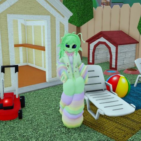 Alien Girl Oc, Robloxian Highschool, Alien Avatar, Girl Oc, Alien Girl, Swag Art, Roblox Pictures, Avatar, High School