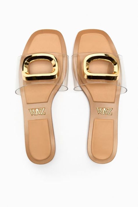 Zara Flat Sandals, Sandals 2023, Zara Flats, Clear Sandals, Ladies Shoe, Comfy Sandals, Shoes Photography, Fashion Catalogue, Women Sandals