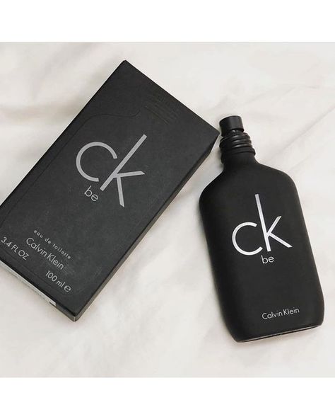 Calvin Klein Cologne, Women Calvin Klein, Calvin Klein Fragrance, Ck Be, Calvin Klein Perfume, Dapper Mens Fashion, Makeup Accesories, Perfume Collection Fragrance, Perfume Samples