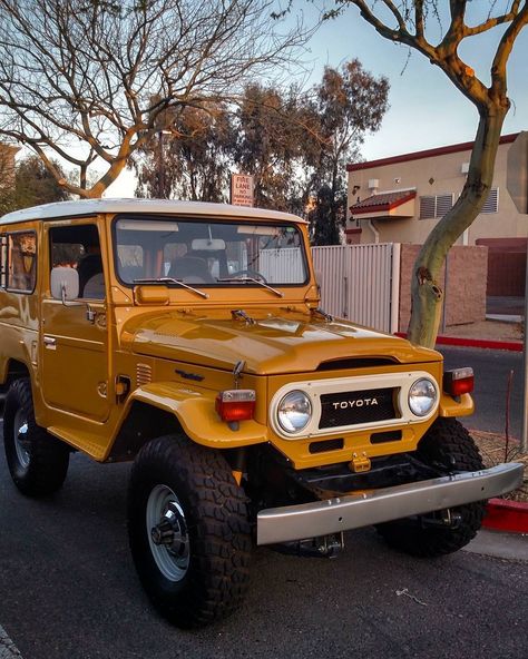 Vintage Fj Cruiser, Toyota Cruiser, 1967 Mustang, Toyota Fj40, Old Vintage Cars, Range Rovers, Dream Cars Jeep, Jeep Rubicon, Foose