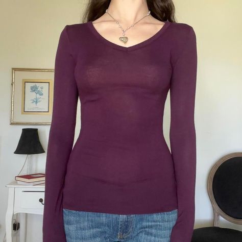 Purple Longsleeves Outfit, Outfit With Purple Shirt, Purple Top Outfit Ideas, Plum Purple Outfit, Violet Top Outfit, Purple Top Outfit Aesthetic, Dark Purple Outfit Ideas, Plum Clothes, Purple Clothes Aesthetic