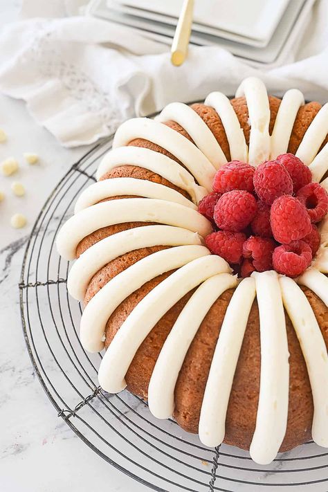 Nothing Bundt Cake Recipe, White Chocolate Raspberry Bundt Cake, Chocolate Raspberry Bundt Cake, Raspberry Bundt Cake, Bunt Cake Recipe, White Chocolate Raspberry Cake, Raspberry Pie Filling, Bundt Recipes, Fall Deserts