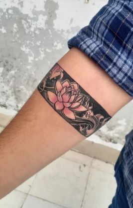 Lotus Flower Armband Tattoo Men Women Lotus Flower Arm Band Tattoo, Lotus Band Tattoo, Lotus Flower Band Tattoo, Flower Armband Tattoo, Lotus Flower Tattoo Men, Armband Tattoo Men, Armband Tattoo For Women, Lotus Tattoo Men, Lotus Bracelet Tattoo