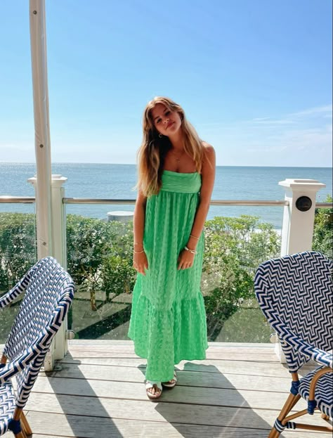 Summer preppy green dress inspo in Cape Cod!! Cape Cod Summer Outfits, Cape Cod Outfit, Cape Cod Outfit Summer, Greece Outfit, Summer Poses, Dressy Fashion, Senior Picture Outfits, Cute Summer Outfits, Preppy Outfits