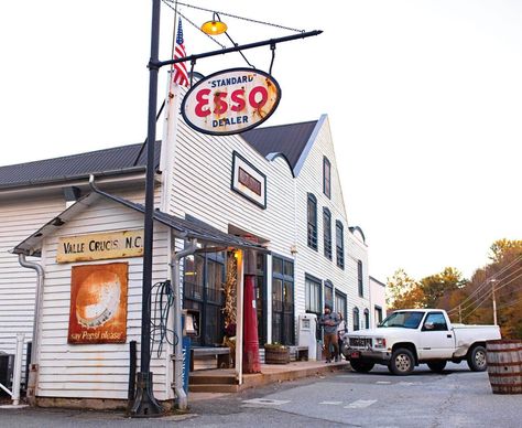 Mast General Store, Old General Stores, Fall Break, North Carolina Homes, Blue Ridge Parkway, General Store, Zip Code, Blue Ridge, Field Trip