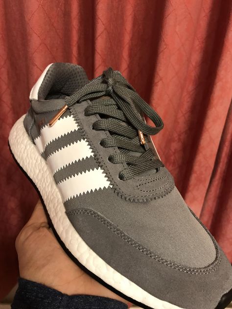 [LPU] vista grey iniki runner Adidas Iniki, Adidas Gazelle Sneaker, Adidas Gazelle, Nike Sneakers, Adidas Sneakers, Sneakers Nike, Adidas, Nike, Grey