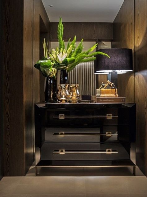 Cabinets are perfect for a storage solution, but also to add some style to your home interiors. #moderncabinets #cabinetsideas #interiordesign #interiordesignstyles #decorations #homedesign #furnitureinspiration #furnitureideas #homedecorideas #designideas Mirrored Console Table, Bad Inspiration, Bed Design Modern, Luxury Living Room Design, Bad Design, Style Deco, Luxury Interior Design, Luxury Living Room, 인테리어 디자인