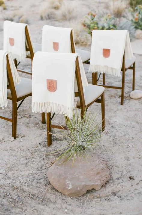 Fall Wedding Ceremony, Party Seating, Winter Wedding Favors, Autumn Wedding Reception, Wedding Chair Decorations, Lilac Wedding, Wedding Blankets, Winter Bride, Ceremony Seating