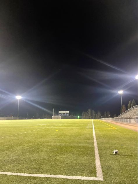 late practices>>> Football Practice Aesthetic, Soccer Practice Aesthetic, Soccer Field At Night, Footballer Aesthetic, Best Soccer Shoes, Creative Writing Lesson, Football Pitch, Soccer Practice, Football Is Life