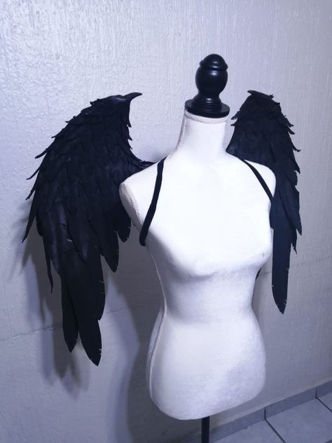 This Costume Wings item by FeatheryArtsAndWings has 650 favorites from Etsy shoppers. Ships from Mexico. Listed on Nov 11, 2023 Black Wings Costume, Wings For Cosplay, Cosplay Wings, Small Wing, Costume Wings, Cute Animal Quotes, Wings Drawing, Angel Costume, Vampire Costume