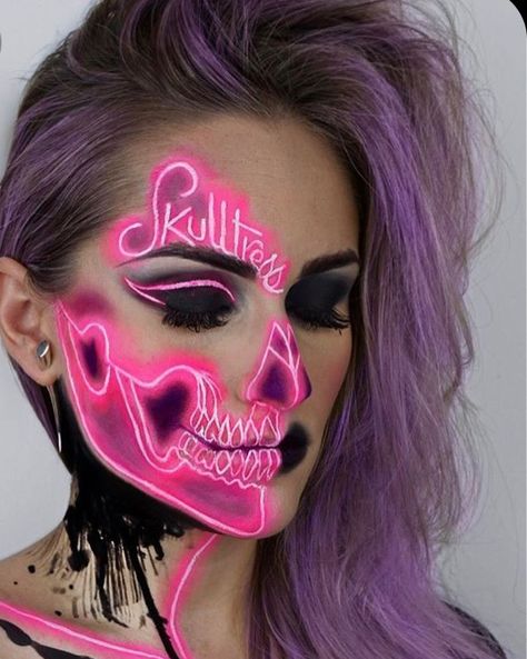 Halloween Zombie Makeup, Vanessa Davis, Makeup Neon, Fantasy Make-up, Halloween Make-up Looks, Botox Alternative, Color Correcting Concealer, Skeleton Makeup, Neon Makeup