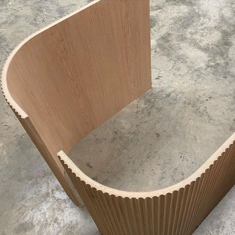 Wood Curved Wall, Wood Veneer Projects, Fluted Wood Panel, Fluted Kitchen Island, Fluted Island, Curved Plywood Wall, Japandi Fluted Panel, Curved Fluted Panel, Fluted Timber Panel