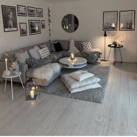 Modern Appartement, Modern Apartment Decor, Living Room Decor Gray, Small Apartment Living Room, Doing Nothing, Living Room Decor Cozy, Nothing More, Living Room Decor Apartment, Living Room Inspo