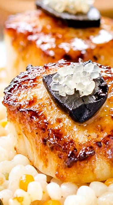 Seared Scallops with Lime Black Garlic Sauce Recipes With Black Garlic, Scallop Pasta, Canned Blueberries, Scones Ingredients, Earth And Sky, Seared Scallops, Best Seafood Recipes, Black Garlic, Scallop Recipes