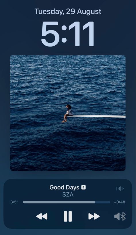 Sza Aesthetic Wallpaper Blue, Sos Sza, Sza Aesthetic, Sza Sos, Daniel Caesar, Aesthetic Music, Blue Wallpaper Iphone, Music Album Covers, Blue Wallpaper