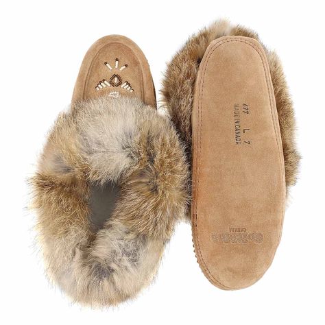 Fur Slippers, Cozy Feeling, Womens Size Chart, Boots For Women, Rabbit Fur, Boots Shoes, Fur Collars, Top Shoes, Slide Slipper