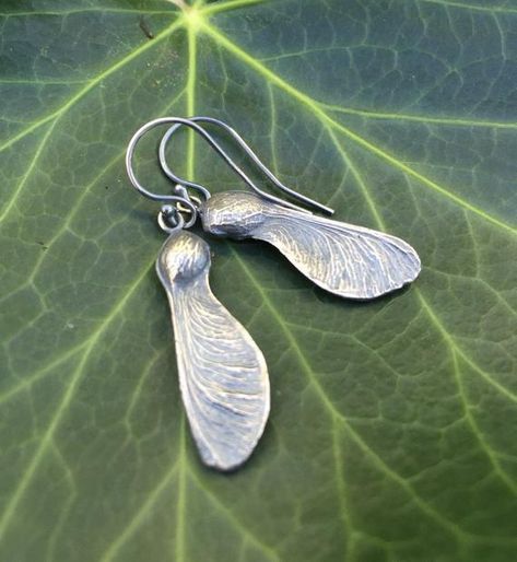 Silver Clay Earrings Ideas, Silver Clay Jewelry Ideas, Silver Clay Jewellery, Sycamore Seed, Leaf Earrings Silver, Natural Earrings, Girls Choker, Silver Leaf Earrings, Winter Earrings