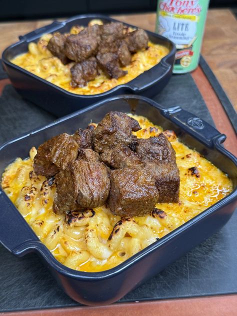 Steak Bites with Mac N Cheese - Grill Nation - Recipes, Grills and Grilling Products Tender Steak Bites, Beef Mac And Cheese, Grill Nation, Oven Safe Bowls, Ny Strip Steak, Tender Steak, Patty Melt, Easy Steak, Cool Recipes