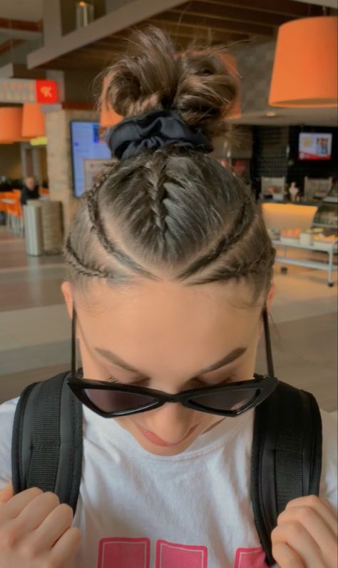 Braided Hairstyles For Sports Short Hair, Gymnastics Comp Hairstyles, Gymnastics Hair Styles For Meets, Meet Hair Gymnastics, Competition Braids, College Gymnastics Hair, Gymnastics Competition Hairstyles, Track Braids, Gymnast Hairstyles