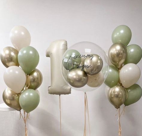 First Birthday Boy Balloons, Sage Green First Birthday, Simple First Birthday Decorations, Green First Birthday, Teddy Bear Birthday Cake, Simple First Birthday, 1st Birthday Balloons, Baby First Birthday Cake, Mini Torte