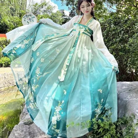 Chinese Style Elegant Hanfu Dress Set Cosplay Fairy Costume Dress Tang Dynasty Traditional Women Tang Hanfu, Fairy Costume Dress, Hanfu Fashion, Cosplay Fairy, Traditional Women, Chinese Clothes, Princess Dance, Hanfu Traditional, Chinese Fashion