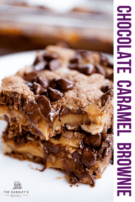 German Chocolate Caramel Brownies - The Dashley's Kitchen - Video Caramel Brownies Recipe, Chocolate Caramel Brownies, German Chocolate Brownies, Raspberry No Bake Cheesecake, No Bake Oatmeal Bars, Gourmet Bakery, German Chocolate Cake Mix, Pumpkin Sheet Cake, Homemade Rolls