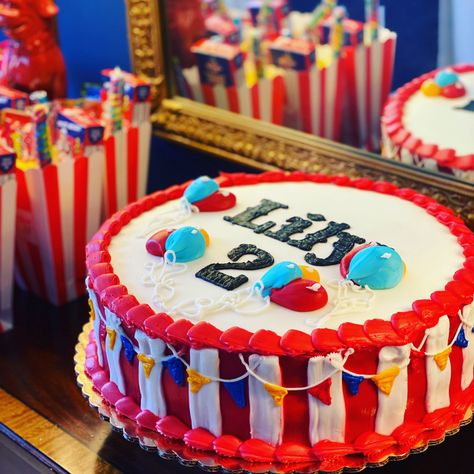 Greatest Showman Birthday Party Cake, Carnival Birthday Party Cake, Carnival Cake Ideas, Circus Cake Ideas, Carnival Birthday Cake, Carnival Themed Cakes, Carnival Birthday Cakes, Carnival Birthday Theme, Circus Birthday Cake