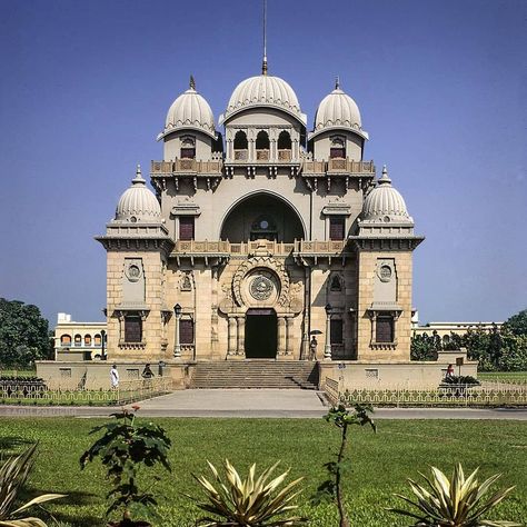 Belur Math, Lost And Found, Historical Place, West Bengal, Lost & Found, Pilgrimage, Kolkata, Taj Mahal, Banks