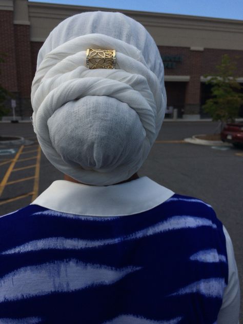 White Head Wrap Outfit, White Headwrap Black Women, White Headscarf, White Headwrap, White Turban, Christian Veils, Christian Modesty, Hijab Turban Style, Headwrap Hairstyles