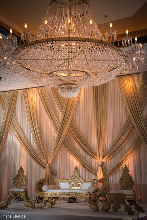 Indian Wedding Venue, Asian Wedding Decor, Indian Wedding Stage, Indian Wedding Decorations Receptions, Wedding Stage Backdrop, Wedding Hall Decorations, Wedding Reception Backdrop, Wedding Entrance Decor, Wedding Stage Design