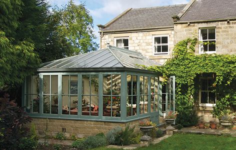 Eight magnificent conservatories that bring light, space and practicality Cottage Conservatory, Old Conservatory, Orangery Extension, Glass Conservatory, Conservatory Design, Irish Houses, Cottage Farmhouse Decor, Sunroom Designs, Cottage Farmhouse