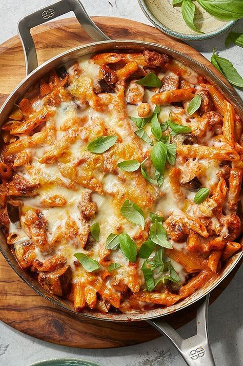 Ravioli Dishes, Eggplant Bolognese, Penne With Sausage, Cooking Bucket List, Eggplant Casserole, Pasta Ravioli, Main Meal Recipes, Egg Plant, Healthy Dinner Recipe