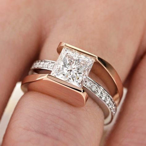 Couple Wedding Rings Marriage White Gold Princess Cut, Unique Princess Cut Rings, Men Diamond Ring Unique, Diamond Rings For Men Unique, Unique Engagement Rings For Men, Mens Gold Diamond Rings, Square Diamond Ring, Princes Ring, Romantic Princess